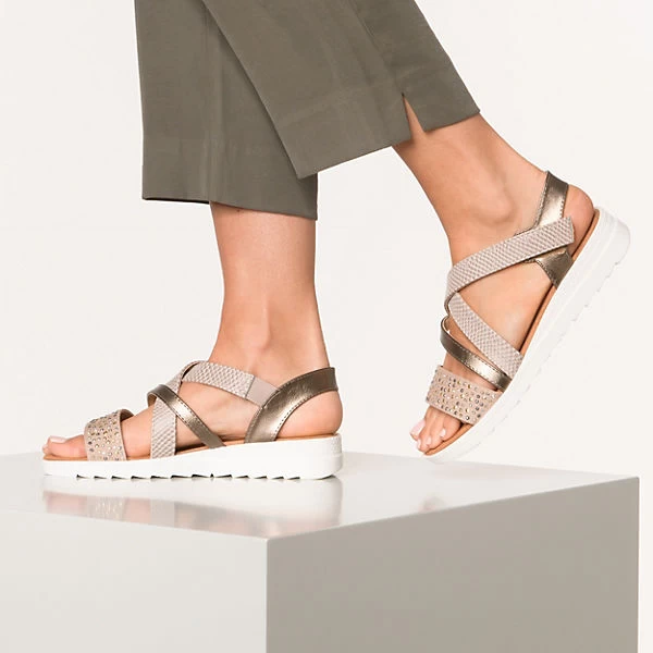 Riemchensandalen Mit Klettverschluss 2 Riemchensandalen Mit Klettverschluss – Bild 2